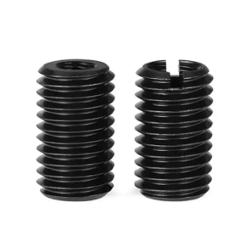 Adaptateur de filetage mâle-femelle en acier au carbone